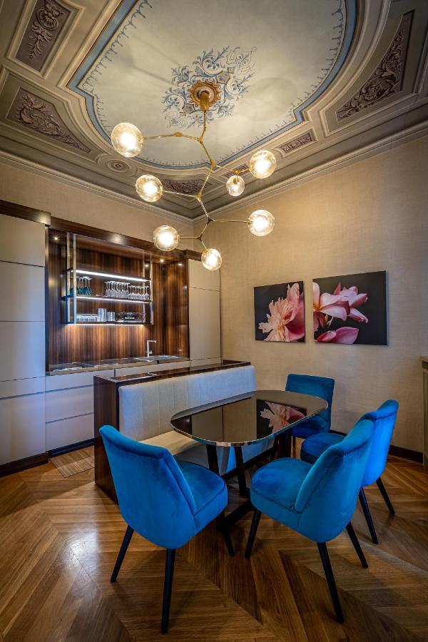 Yid Santa Maria Novella Suites Apt With Balcony Флоренция Экстерьер фото